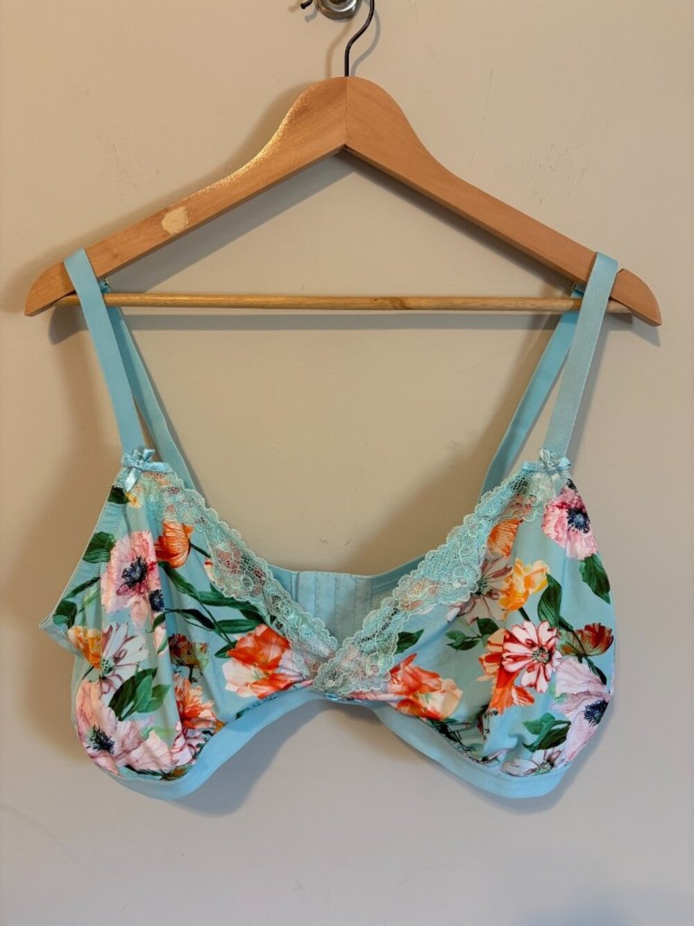 Cacique 42DD Blossoming Floral Turquoise Unlined No-Wire Triangle Bra NWOT